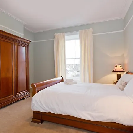 The George Bernard Shaw Apartman Dublin